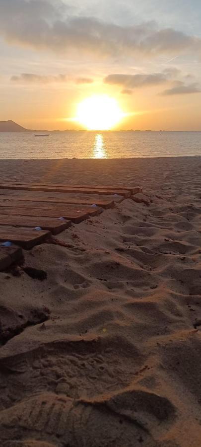 Las Casitas De Corralejo Esterno foto